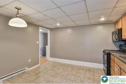 302 W Abbott Street, Lansford, PA 18232 - Photo 20