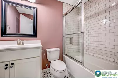 296 E Broad Street, East Stroudsburg, PA 18301 - Photo 44