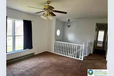 4733 Hillside Road, Coplay Boro, PA 18037 - Photo 4