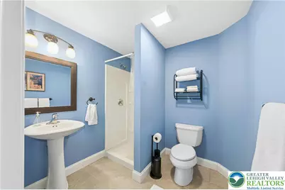 951 W Macada Road, Hanover Twp, PA 18017 - Photo 38