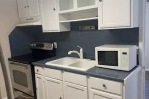 301 Robinson Ave, Pen Argyl, PA 18072 - Photo 10