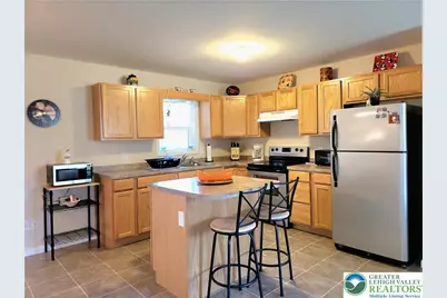 109 St Regis Walk, Tobyhanna, PA 18466 - Photo 2