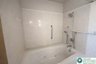 1213 W Walnut Street, Allentown City, PA 18102 - Photo 36