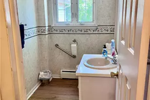 1307 Butternut Ln, Lower Macungie Township, PA 18062 - Photo 14