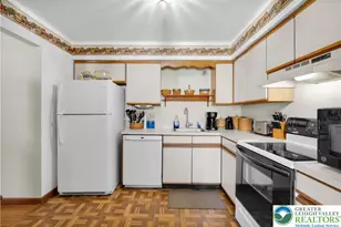 706 Overlook Dr, Hanover Twp, PA 18017 - Photo 8