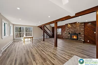 211 Geese Court, Bushkill, PA 18324 - Photo 4