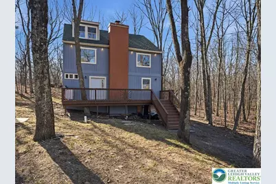 211 Geese Court, Bushkill, PA 18324 - Photo 1