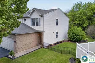 2738 Sequoia Dr, Macungie Boro, PA 18062 - Photo 4