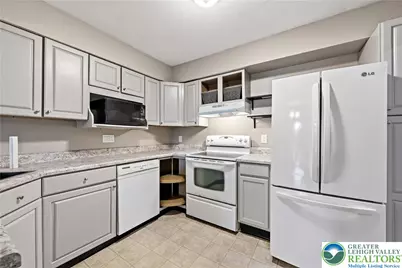 2765 Springhaven Place, Lower Macungie Township, PA 18062 - Photo 12