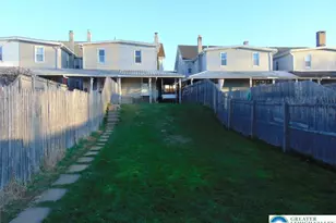 21 Smith St, Topton, PA 19562 - Photo 8