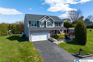 1252 Center St, Coplay Boro, PA 18037 - Photo 2