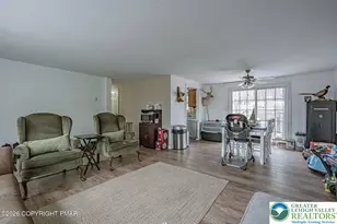 132 Circle Dr, Tunkhannock Twp, PA 18210 - Photo 12