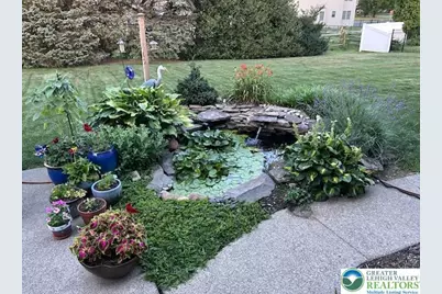 2725 Appian Way, Forks Twp, PA 18040 - Photo 40