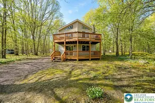 89 Thomas Ln, Penn Forrest, PA 18210 - Photo 1