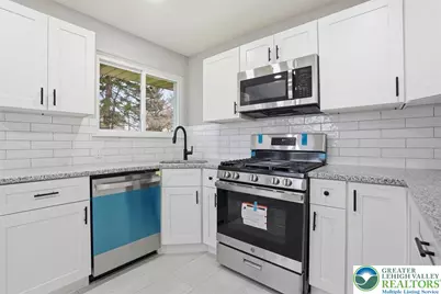 2218 2nd Street, Wilson, PA 18042 - Photo 12