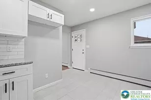 2218 2nd St, Wilson, PA 18042 - Photo 14