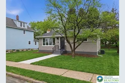 2218 2nd Street, Wilson, PA 18042 - Photo 2