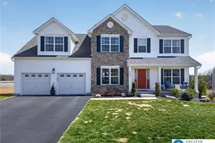 5053 Lilac Dr, North Whitehall Township, PA 18078 - Photo 2