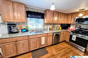 105 White Oak Dr, Penn Forrest, PA 18229 - Photo 2