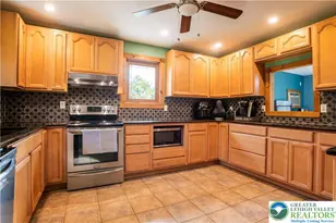 4043 Manor Dr, Hamilton Twp, PA 18360 - Photo 6