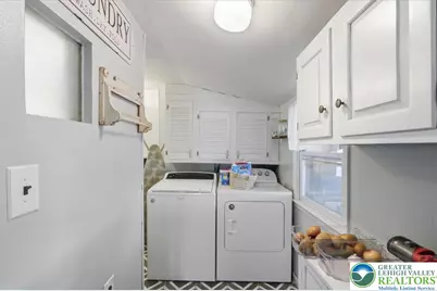 3225 S Front Street, Whitehall Township, PA 18052 - Photo 22