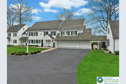 1584 Weyhill Circle, Lower Saucon Township, PA 18015 - Photo 1