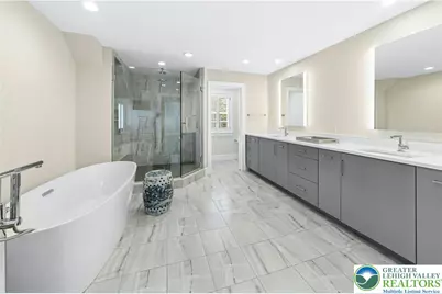 1584 Weyhill Circle, Lower Saucon Township, PA 18015 - Photo 22