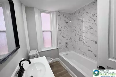 517 W Norwegian Street, Pottsville, PA 17901 - Photo 4