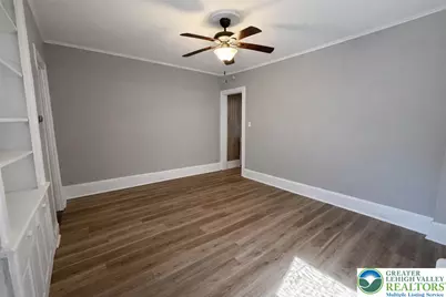 517 W Norwegian Street, Pottsville, PA 17901 - Photo 6