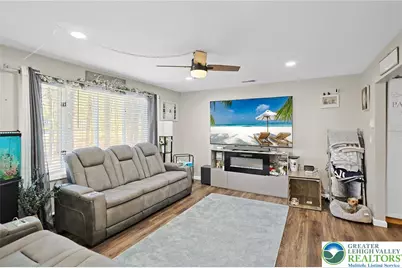 268 Turkey Ridge Drive, Polk Twp, PA 18058 - Photo 8