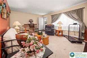 2824 Arcadia Ave, Allentown City, PA 18103 - Photo 8