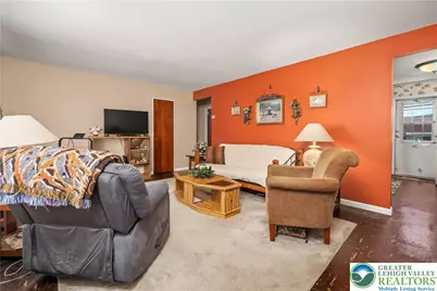 2824 Arcadia Avenue, Allentown City, PA 18103 - Photo 6