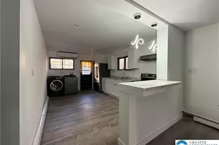 515 W Centre St, Shenandoah, PA 17976 - Photo 8