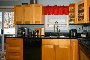 219 25th St, Allentown City, PA 18104 - Photo 8