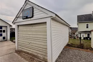 438 Coal St, Lehighton, PA 18235 - Photo 8