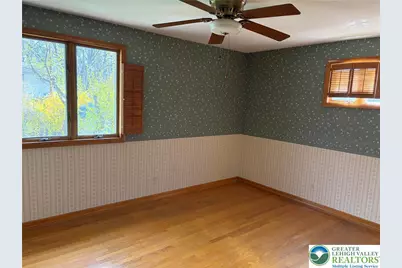 3320 Chaucer Lane, Hanover Twp, PA 18017 - Photo 14