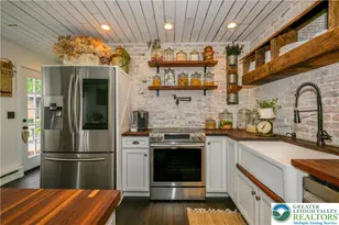 68 Mitchell Ave, Upper Nazareth, PA 18064 - Photo 4