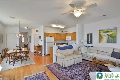 1521 Crest Park Court, Bethlehem, PA 18015 - Photo 10