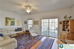 1521 Crest Park Ct, Bethlehem, PA 18015 - Photo 8