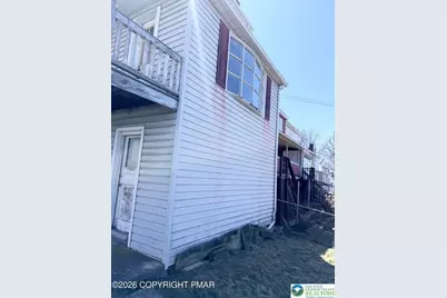 523 E Abbott Street, Lansford, PA 18232 - Photo 6