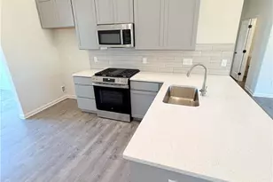 3664 Samantha Ln, Upper Milford Township, PA 18062 - Photo 4