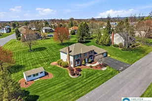 491 Magnolia Ln, Lower Nazareth Twp, PA 18064 - Photo 10