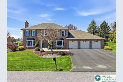 491 Magnolia Lane, Lower Nazareth Twp, PA 18064 - Photo 4