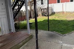 115 Windsor St, Reading, PA 19601 - Photo 4