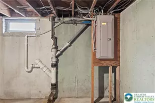 4061 Hampshire Ct, South Whitehall Township, PA 18104 - Photo 28