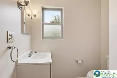 4061 Hampshire Court, South Whitehall Township, PA 18104 - Photo 18