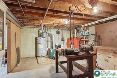 4061 Hampshire Court, South Whitehall Township, PA 18104 - Photo 26