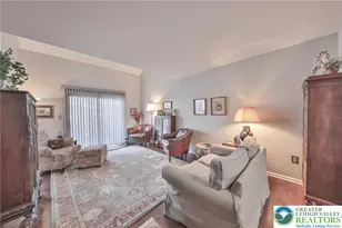 2885 Greenleaf Ct, Bethlehem, PA 18017 - Photo 8