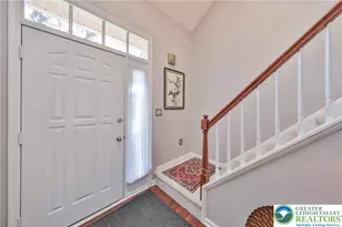 2885 Greenleaf Ct, Bethlehem, PA 18017 - Photo 2