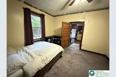 2 Race, Catasauqua Boro, PA 18032 - Photo 14